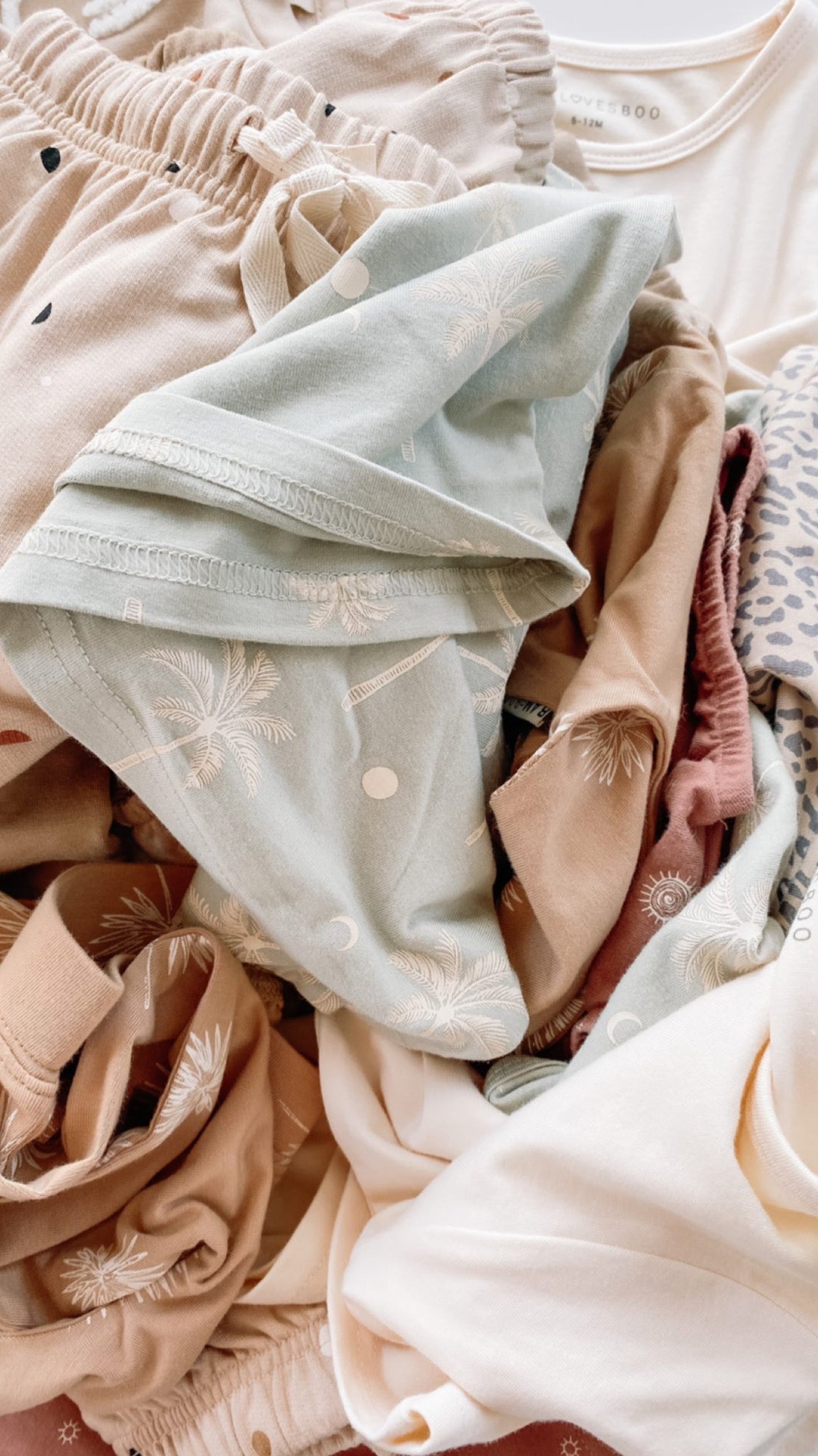 6 Tips on how to be Conscious Consumer this Black Friday.