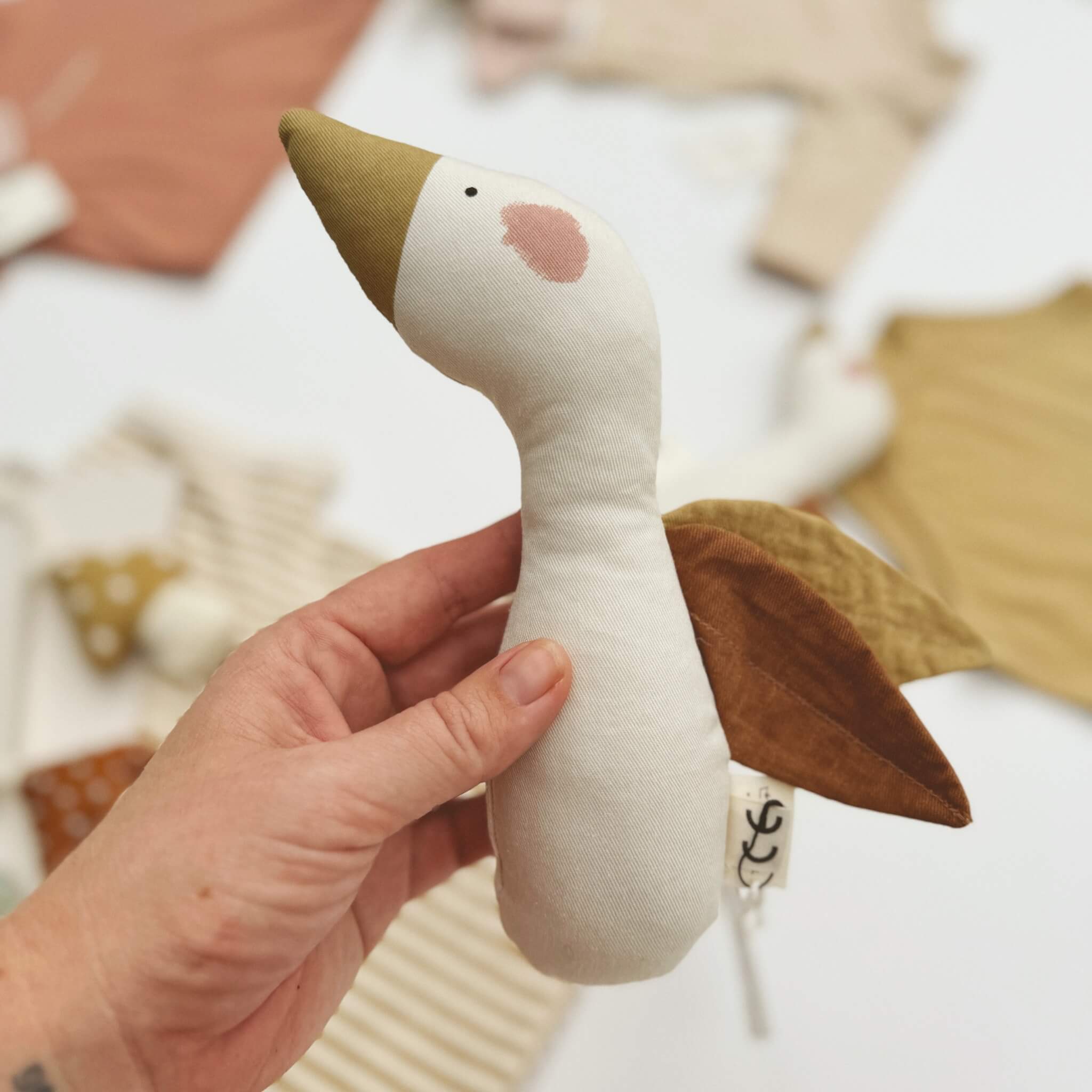 Goose Soft Toy Cream - Saga Copenhagen