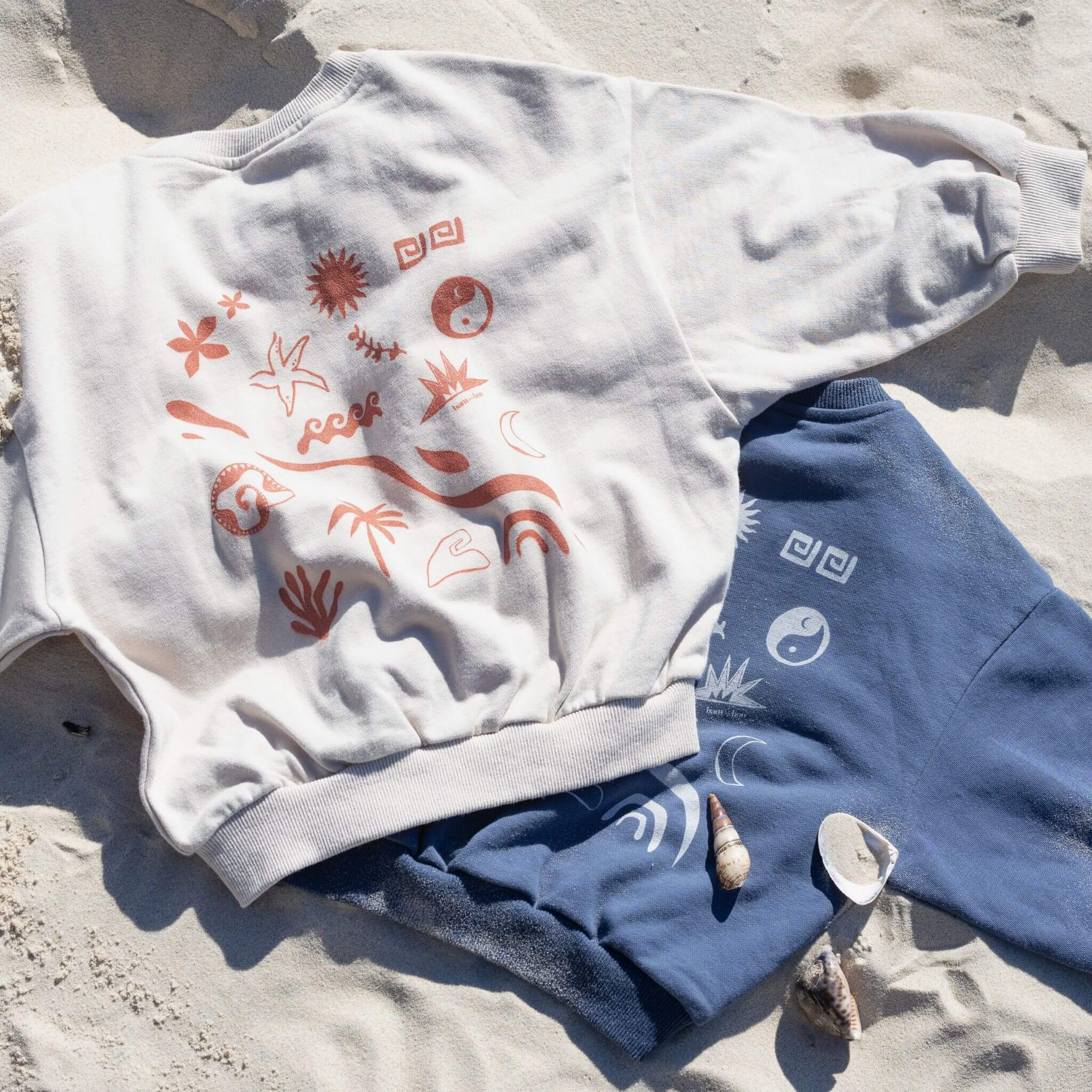 Kids navy and cream  jumper with back print and beach icons organic cotton