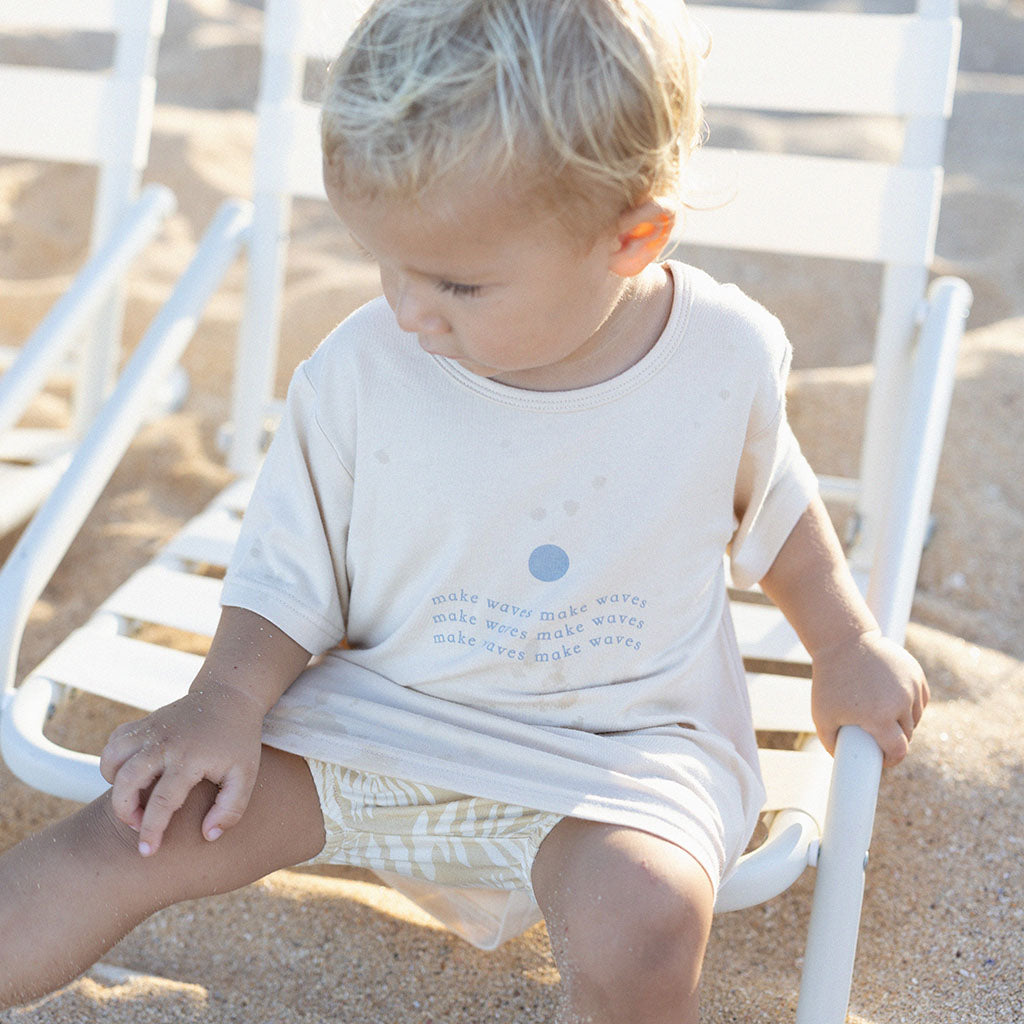 Make waves Cream kids bamboo kids tee