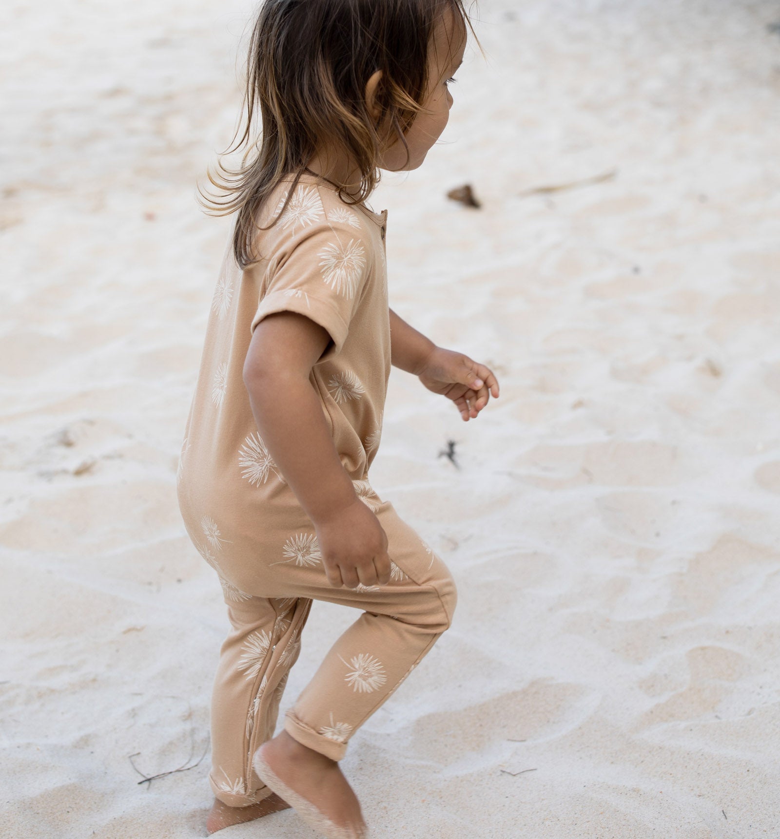 Palmfanbabybamboojumpsuit_825d70e4-9093-4d73-bba1-e956ed501510.jpg