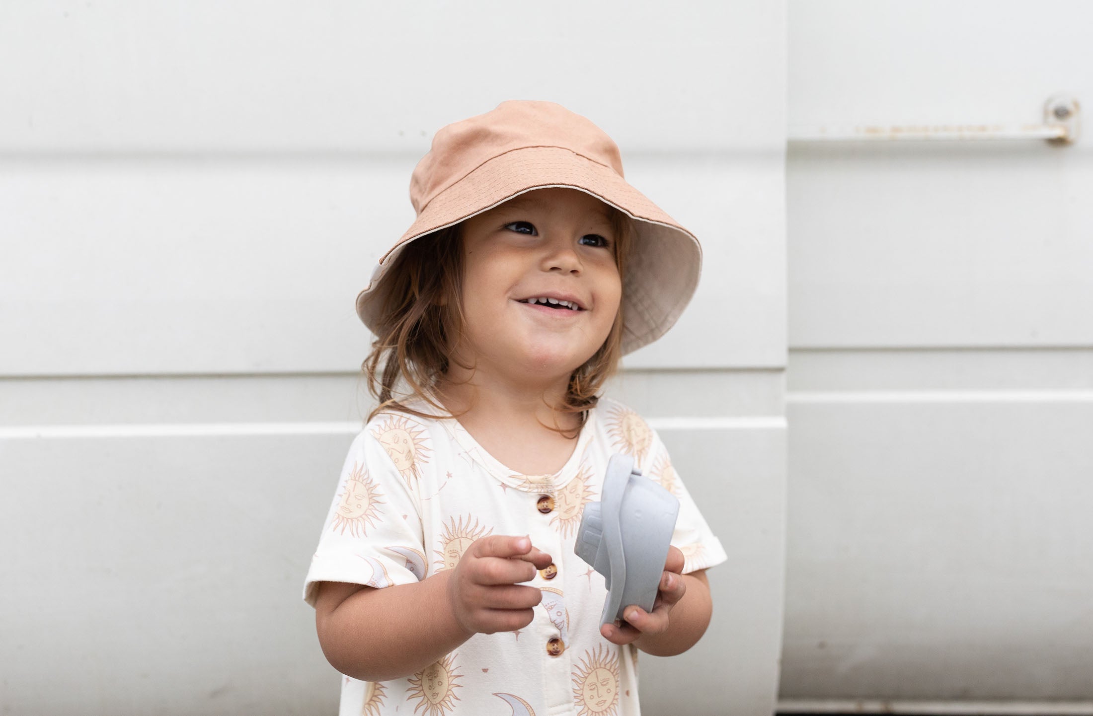 reversible organic cotton bucket hat for babies and kids